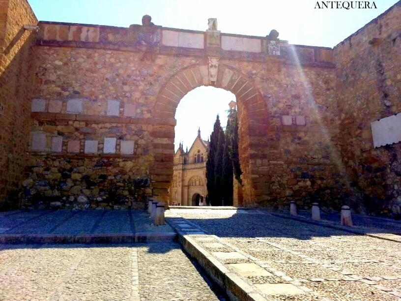 Hotel Castilla Antequera Exterior foto